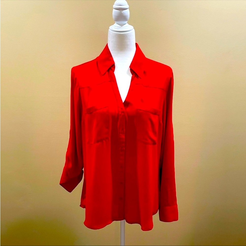 ❤️Express Portofino Button Down Blouse🥰